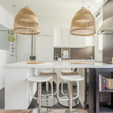 Daire Grand Studio- Design & Cosy *