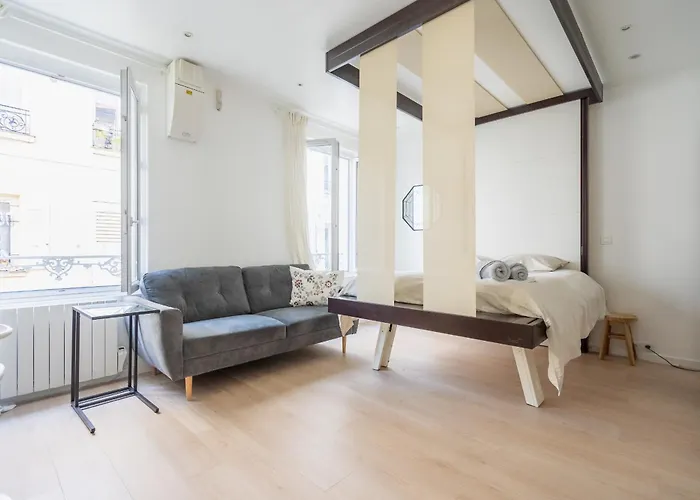 Grand Studio- Design & Cosy * Charenton-le-Pont